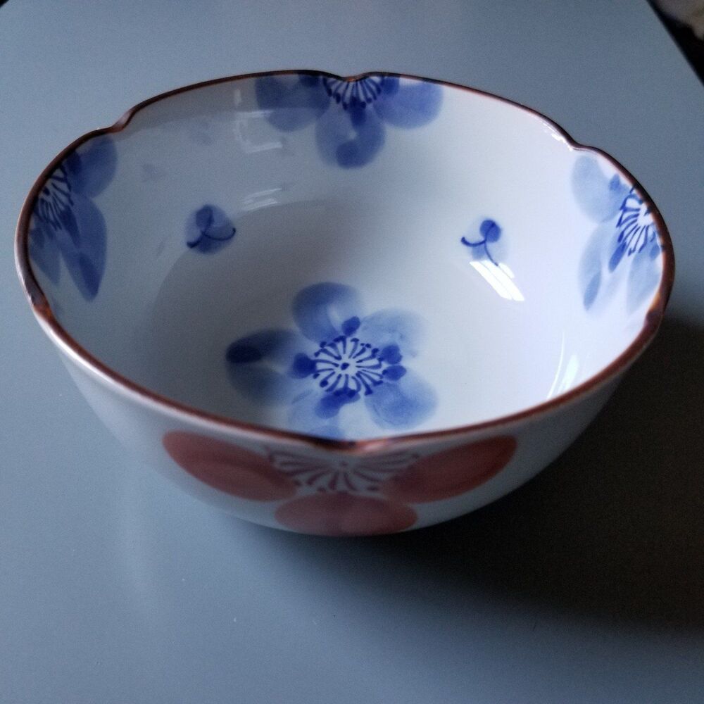 Vintage japanese hand painted china imari bowl - Picture 1 of 9